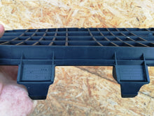 Load image into Gallery viewer, RENAULT CLIO III 3 GT RS 09- KRATKA ATRAPA GRILL ZDERZAKA PRZÓD 2006236