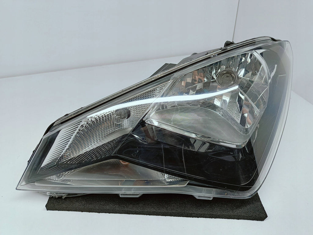 Seat Mii 1SL 11- LAMPA LEWA PRZÓD LEWA PRZEDNIA ZWYKŁA H4 1SL941015F