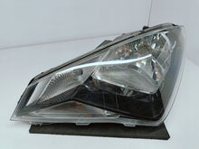 Laden Sie das Bild in den Galerie-Viewer, Seat Mii 1SL 11- LAMPA LEWA PRZÓD LEWA PRZEDNIA ZWYKŁA H4 1SL941015F