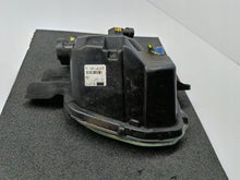 Laden Sie das Bild in den Galerie-Viewer, FIESTA MK8 17- NEBELSCHEINWERFER RECHTS VORNE H1BB-15A254-AB
