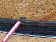 Load image into Gallery viewer, VOLKSWAGEN POLO 6R0 09- ATRAPA KRATKA GRILL ZDERZAKA PRZÓD CHROM 6R0853667B