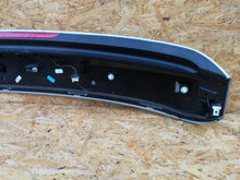 Load image into Gallery viewer, AUDI Q5 8R 08- SPOILER LOTKA DASZEK KLAPY BAGAŻNIKA TYŁ 8R0827933A