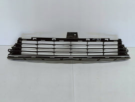 Toyota Auris II LIFT 15- KRATKA ŚRODKOWA ATRAPA ZDERZAKA PRZÓD 5311202670