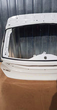Laden Sie das Bild in den Galerie-Viewer, Volvo v40 Heckklappe hinten 12-> v 40 k122