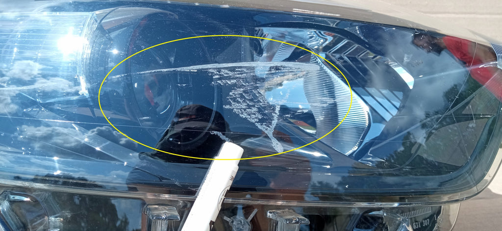 RENAULT CAPTUR I 13- LAMPA REFLEKTOR PRAWY PRZÓD ZWYKŁA H1 260105066R