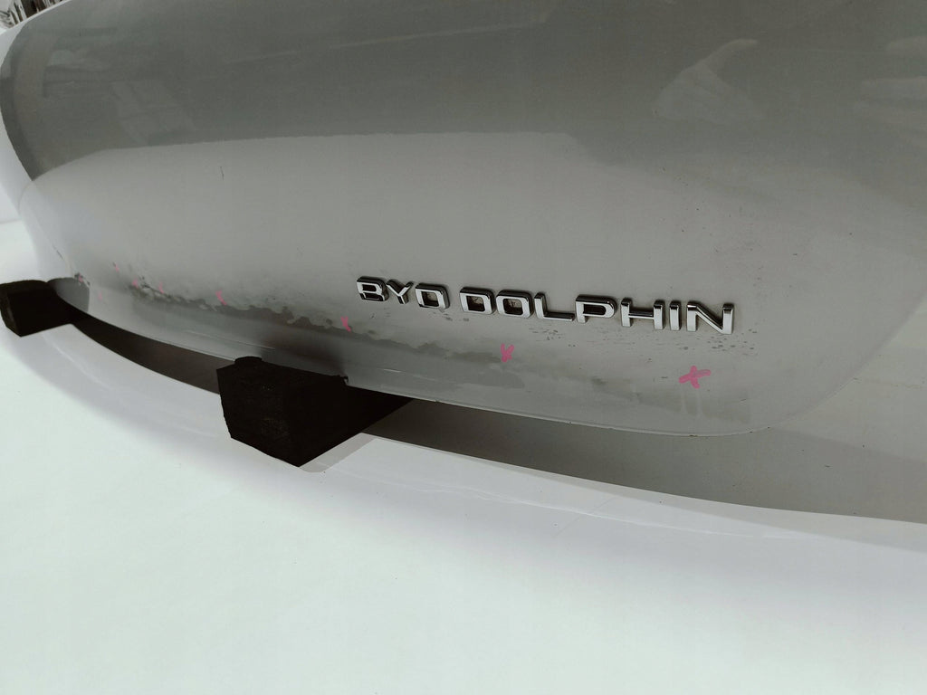 BYD Dolphin EV 23- KLAPA POKRYWA BAGAŻNIKA TYŁ TYLNA SZYBA