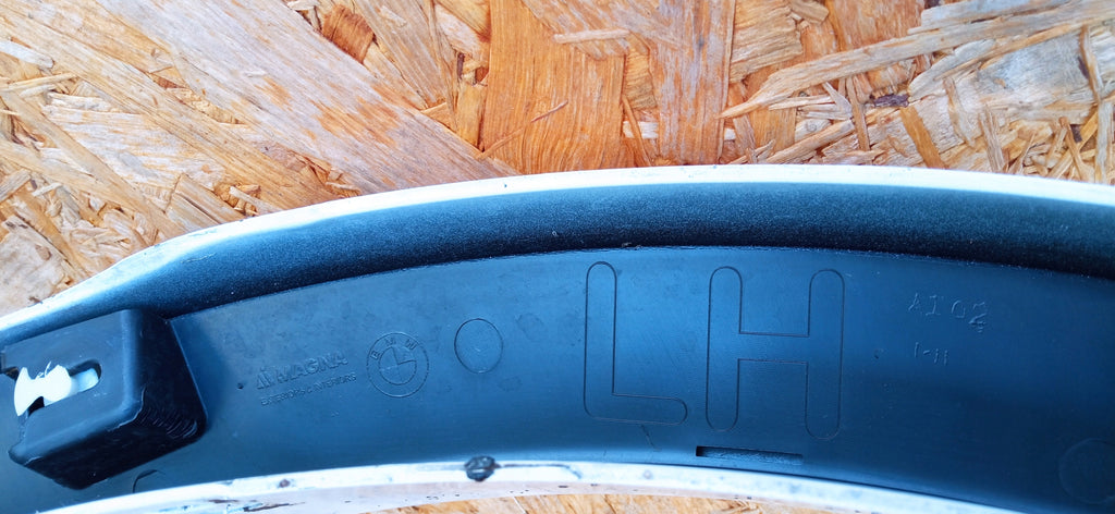 BMW X3 F25 10- NAKŁADKA LISTWA BŁOTNIKA LEWY TYŁ LEWA TYLNA 8050457