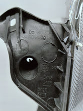 Laden Sie das Bild in den Galerie-Viewer, OPEL MERIVA A 03- SCHEINWERFER LINKS VORNE STANDARD H1 H7 93175364
