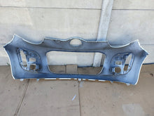 Laden Sie das Bild in den Galerie-Viewer, CITROEN C1 LIFT 12- STOSSFÄNGER VORNE