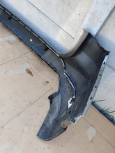 Laden Sie das Bild in den Galerie-Viewer, BMW X1 F48 PDC 15- HECKBUMPER HINTEN