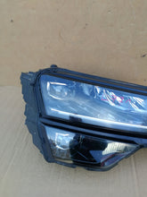 Załaduj zdjęcie do przeglądarki galerii, SKODA KAROQ 16- LAMPA PRAWA PRZÓD FULL LED 57B941016B
