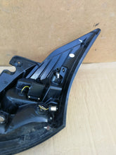 Load image into Gallery viewer, SUZUKI SWIFT MK7 10- LAMPA LEWY TYŁ LEWA TYLNA SONAR CHOME CLEAR