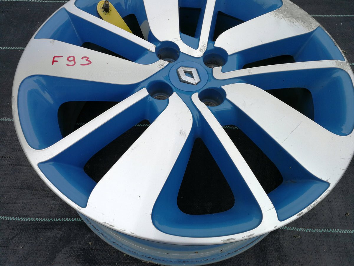 Renault Clio Felge 403007138R 4X100 ET44 7.0X17 — Foto 4 von 11