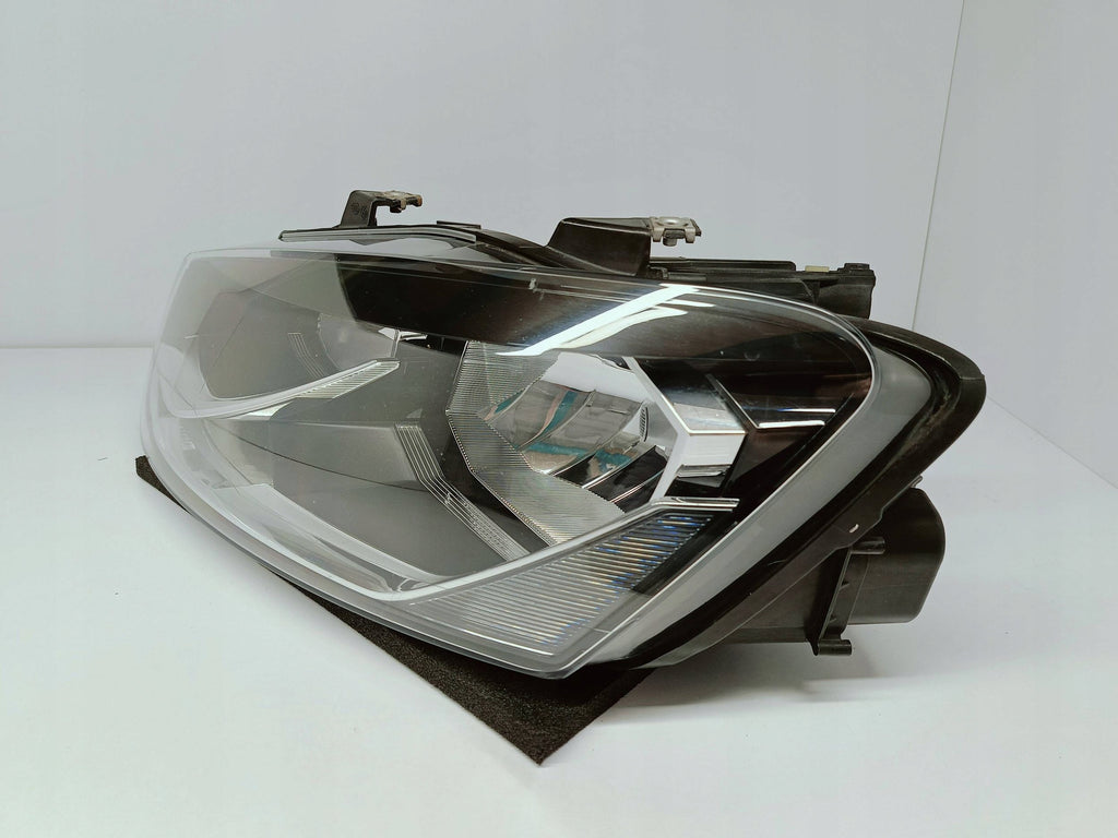 Volkswagen Polo V 6R LIFT 14- LAMPA LEWA PRZÓD PRZEDNIA ZWYKŁA 6C1941005B