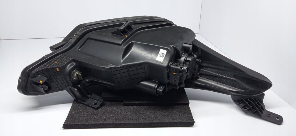 HYUNDAI I20 I 20 II 14- LAMPA REFLEKTOR LEWY PRZÓD ZWYKŁA 92101-C8000