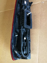 Załaduj zdjęcie do przeglądarki galerii, FORD TRANSIT CUSTOM 13- LAMPA PRAWA TYLNA PRAWY TYŁ BK2113404AJ