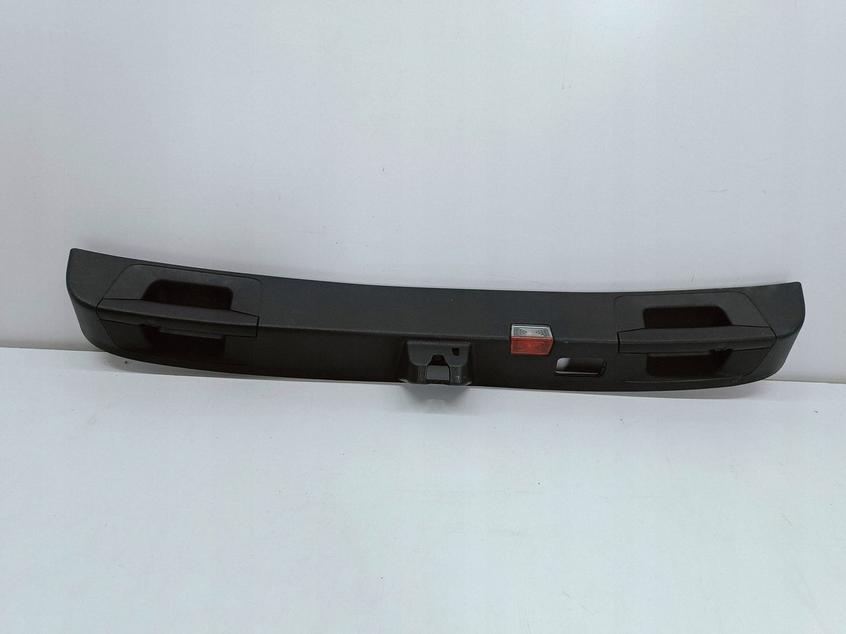 Mercedes-Benz A W177 18- Heckklappenverkleidung Unten A1777401000 — Foto 1 von 11