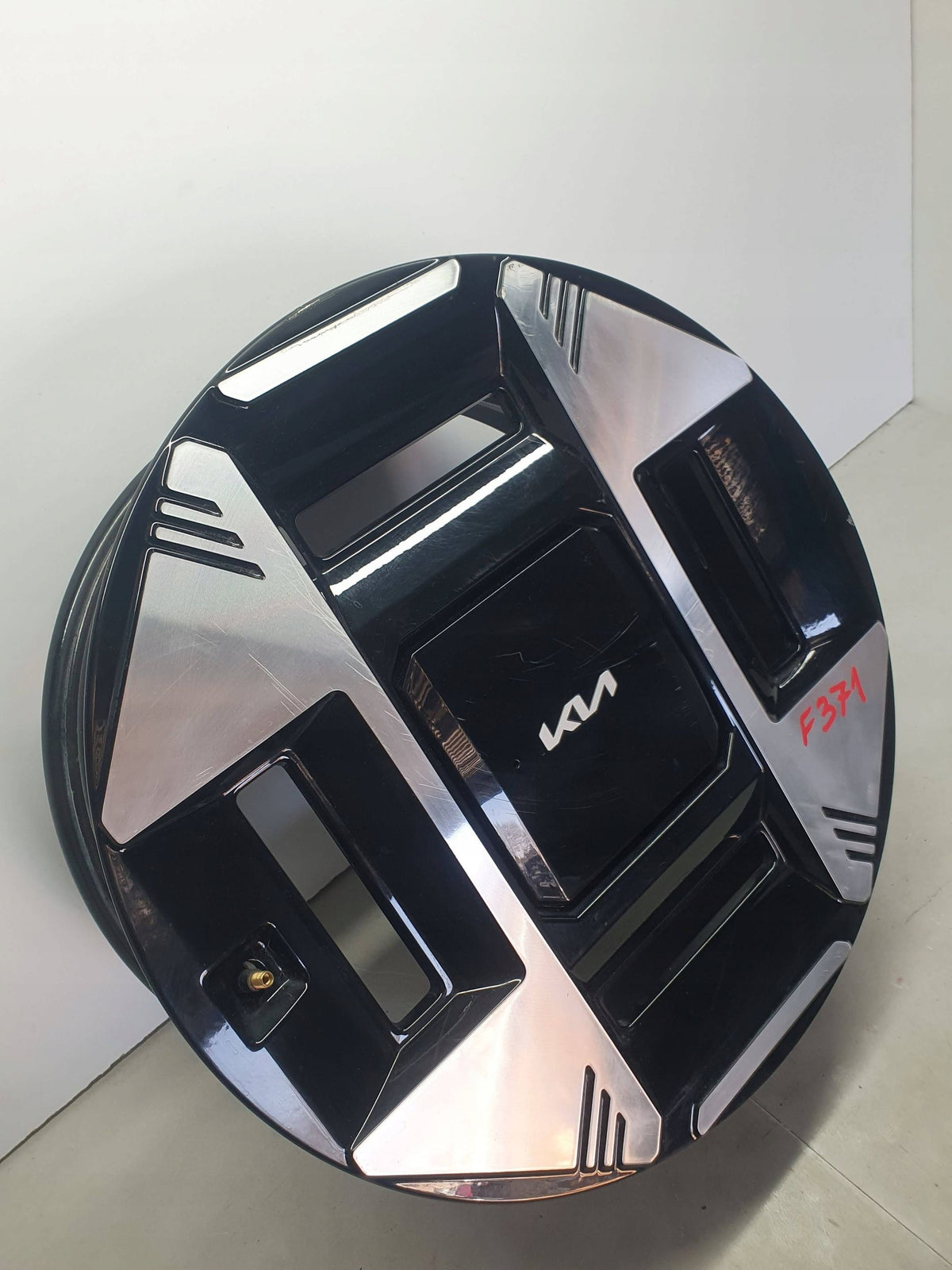 KIA EV3 EV 3 Felga Aluminiowa 19 Cali 7.5''x19'' ET50 5x114.3 52910-EV230 — zdjęcie 5 z 16