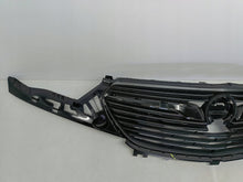 Laden Sie das Bild in den Galerie-Viewer, Opel Grandland X 17- GRILL BLENDE STOSSSTANGE VORNE UNTER KAMERA YP00023977