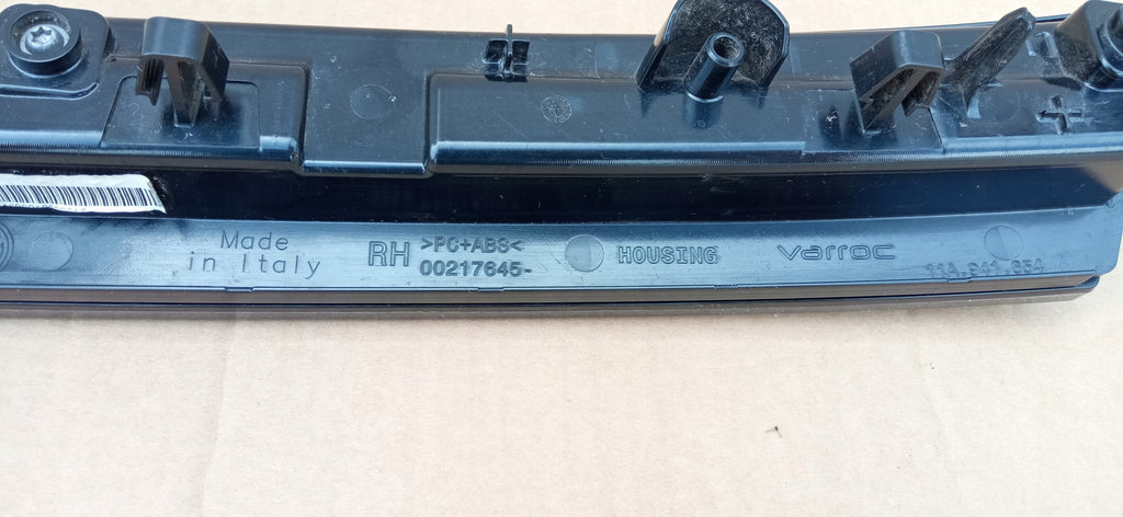 VOLKSWAGEN ID.4 ID4 19- LAMPE LICHTLEISTE TAGFAHRLICHT GRILL RECHTS 11A941654A