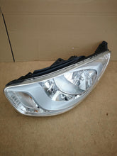 Załaduj zdjęcie do przeglądarki galerii, HYUNDAI I10 LIFT 11- LAMPA LEWA PRZÓD LEWA PRZEDNIA 92101-0X1