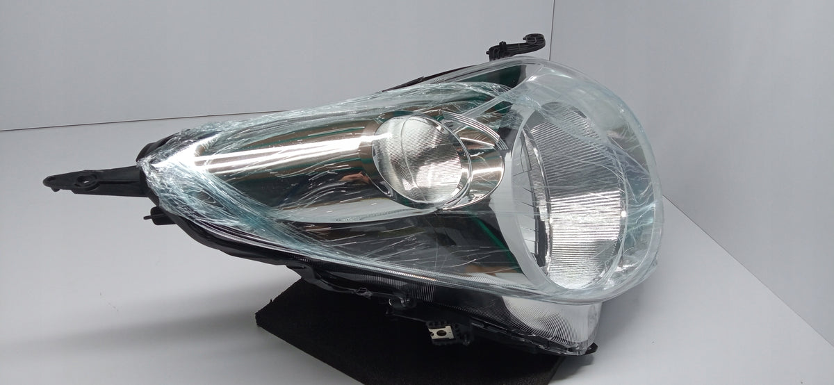 Suzuki Alto VII 09- Front Right Light Front Standard H4 — photo 4 of 11