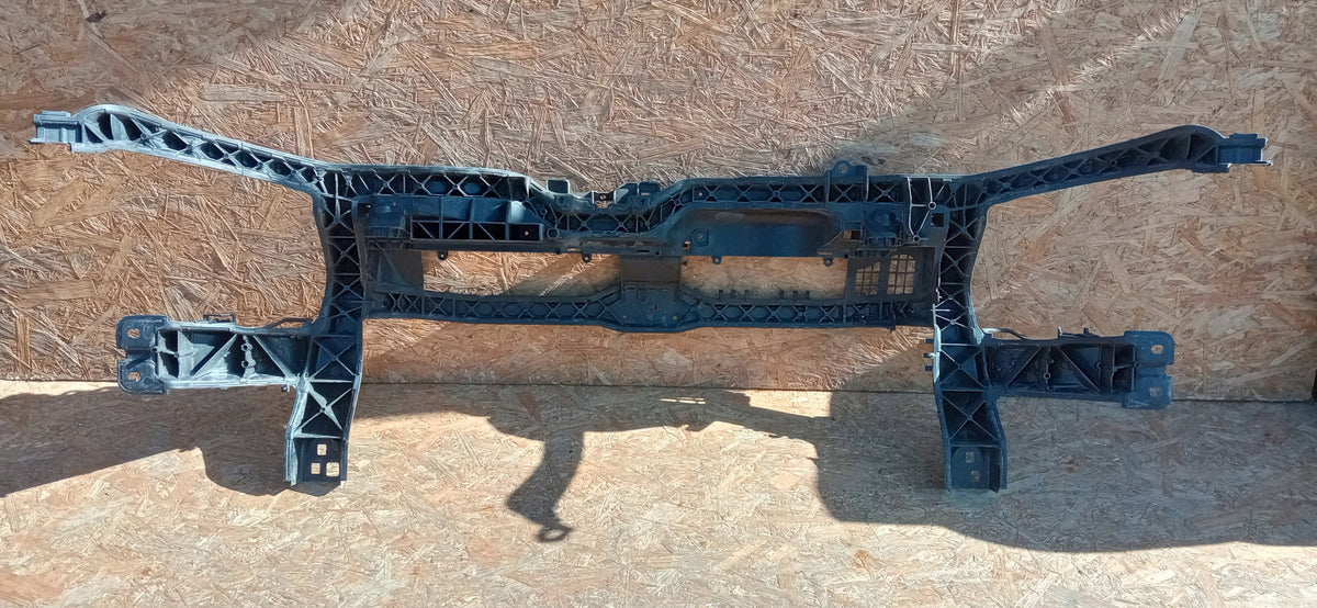 Ford Transit MK8 VIII 13- Section Renfort Avant Frontal BK31-8B041-Am — photo 10 sur 16