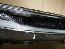 Laden Sie das Bild in den Galerie-Viewer, MG MARVEL R EV 21- RECHTER SCHEINWERFER VORNE FULL LED MODUL EU 102-40161