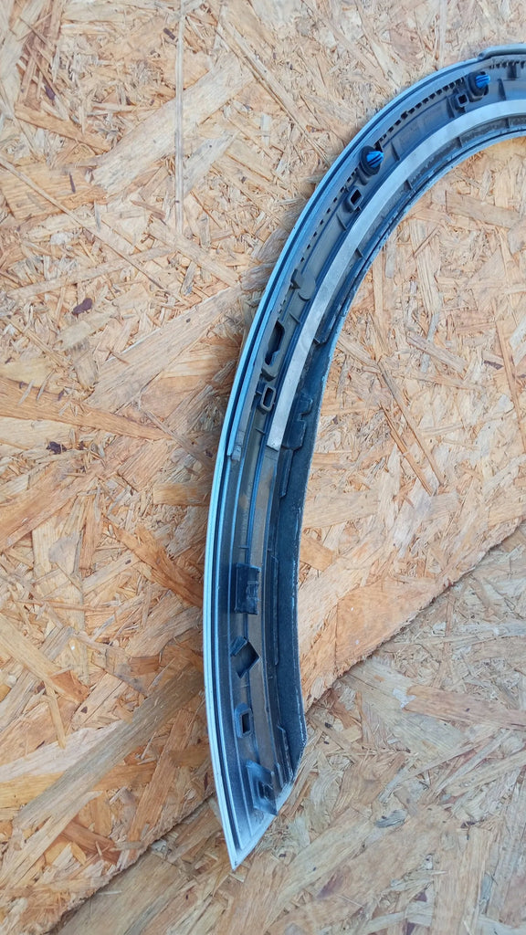 AUDI Q2 16- KOTFLÜGELLEISTE HINTEN LINKS