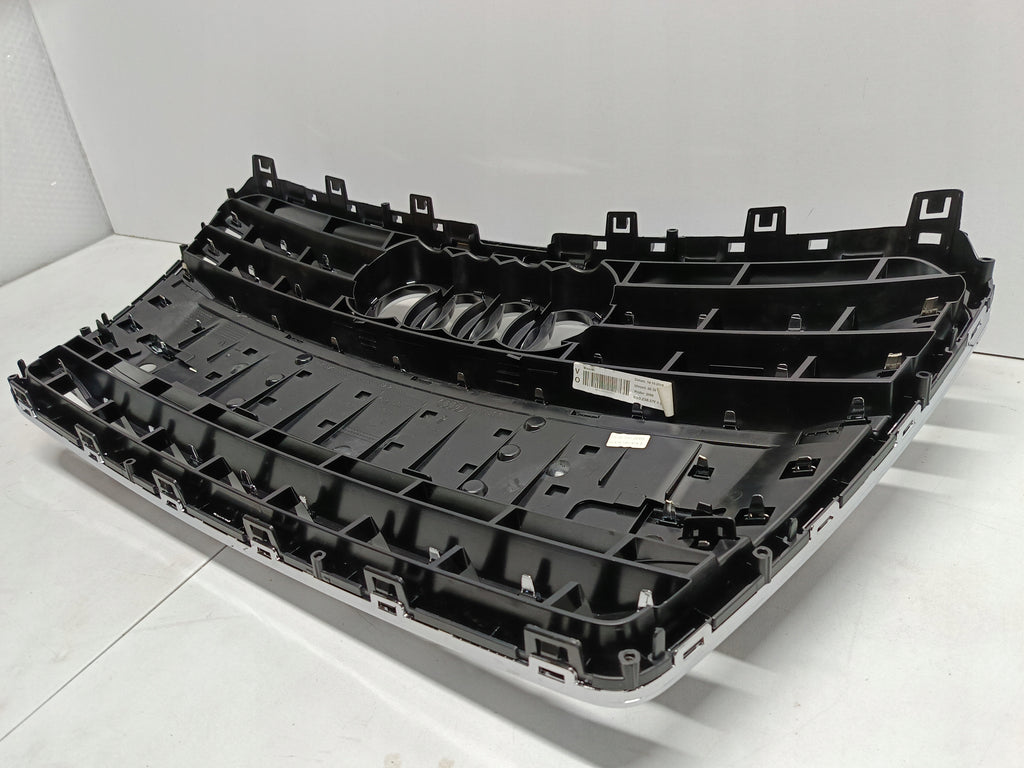 AUDI A7 S7 4G8 10- GRILL ATRAPA KRATKA ZDERZAKA PRZEDNIEGO 4G8853651C