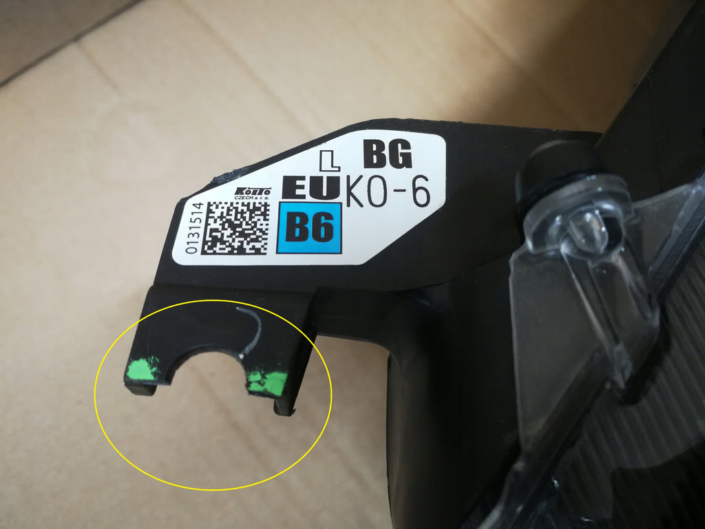 TOYOTA YARIS IV 4 19- LAMPA REFLEKTOR LEWY PRZÓD SOCZEWKA KOITO K0-6 EU