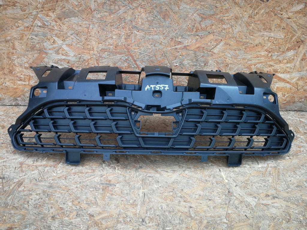 TOYOTA YARIS CROSS 20- ATRAPA KRATKA GRILL ZDERZAKA PRZÓD 53111-0DB20