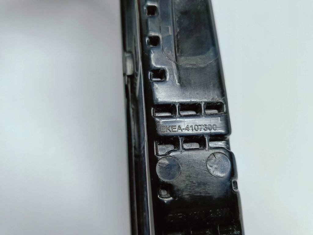 BYD Seal 22- BLENDA LAMPA KLAPY BAGAŻNIKA TYŁ TYLNA EKEA4107300