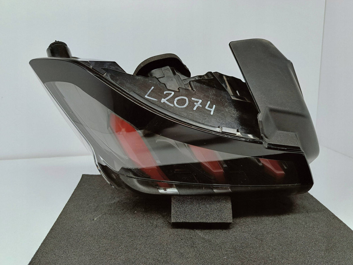 Peugeot 208 II 19- Lampa Lewy Lewa Tylna LED OE 9823216880 — zdjęcie 13 z 15