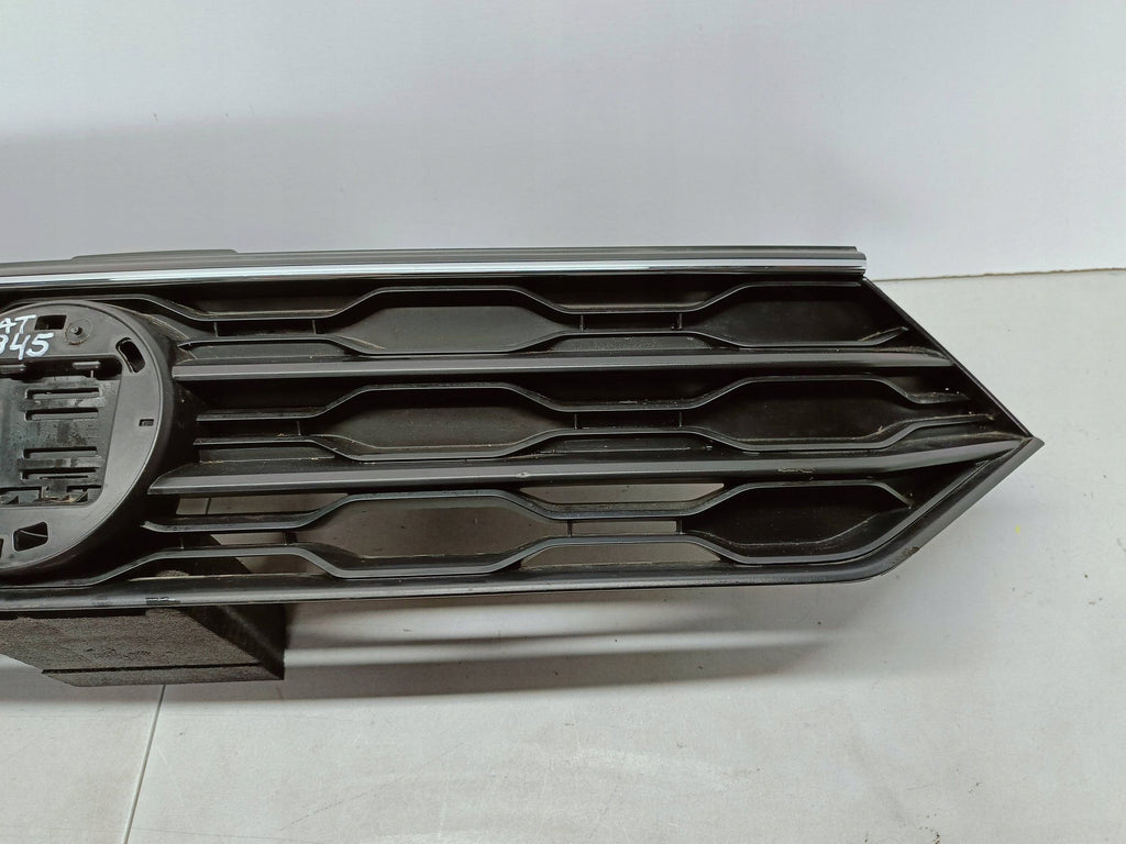 Volkswagen T-Roc 17- ATRAPA GRILL KRATKA ZDERZAKA PRZEDNIEGO 2GA853343B