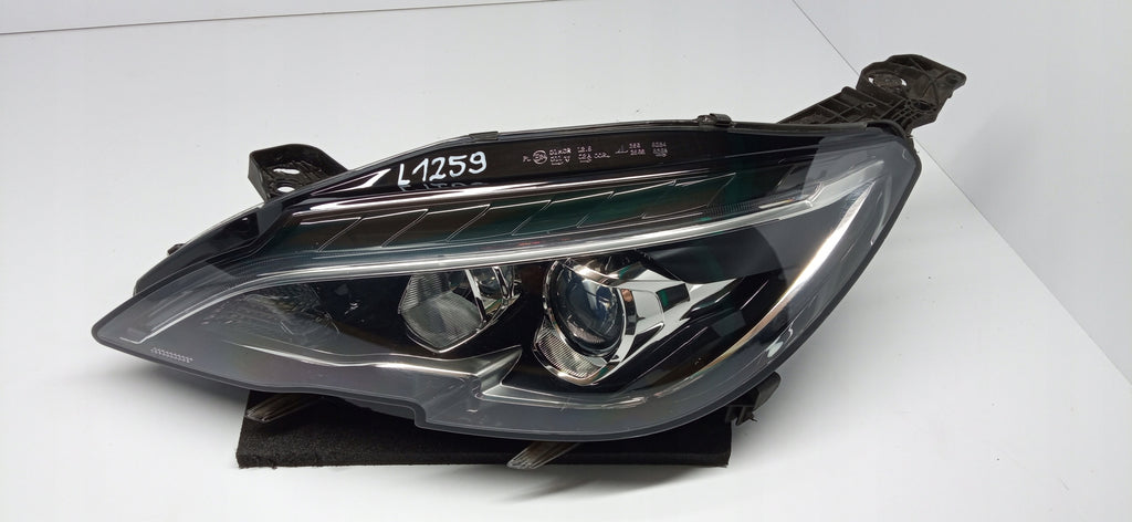 PEUGEOT 308 II T9 LIFT 17-LAMPA LEWA PRZÓD PRZEDNIA SOCZEWKA+LED 9816990680