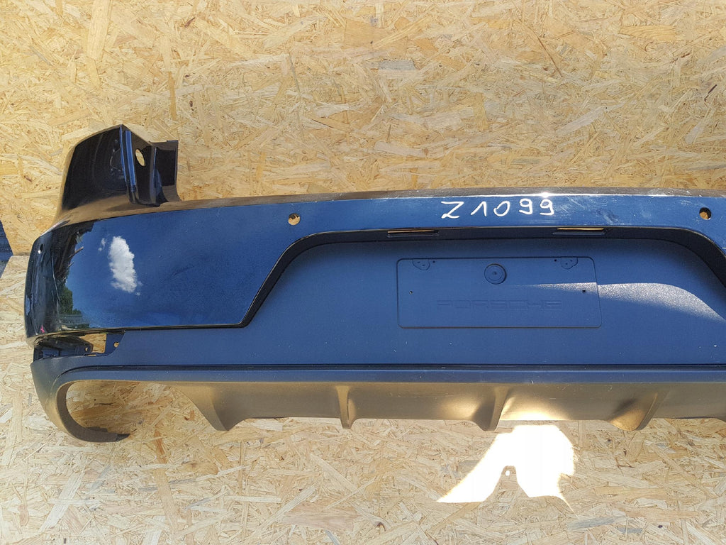 PORSCHE MACAN STOSSSTANGE HINTEN HINTER 95B807421