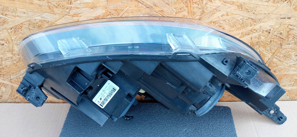 Renault Kangoo Express 21- Vorne Links Leuchte Standard + LED 260605755R — Foto 5 von 12