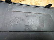 Laden Sie das Bild in den Galerie-Viewer, OPEL CORSA D LIFT 12- MITTELLEISTE STOSSSTANGENAUFLAGE VORNE 13286039