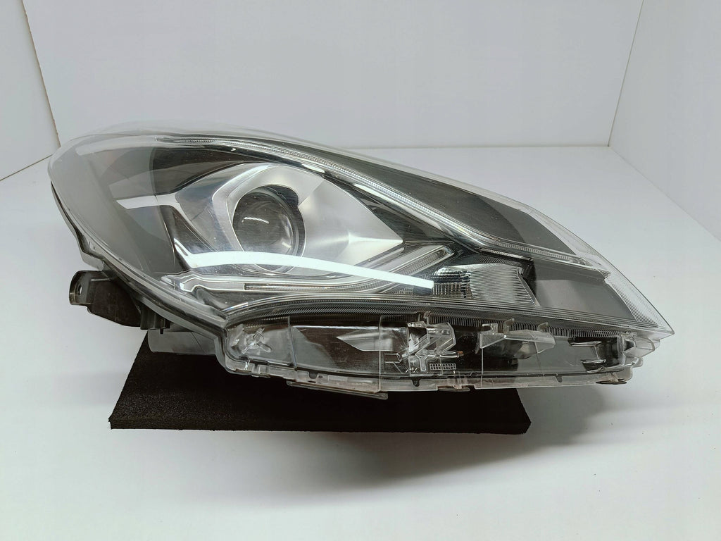 TOYOTA YARIS III LIFT 17- SCHEINWERFER RECHTS LINSE+LED EUKOITO OD-197