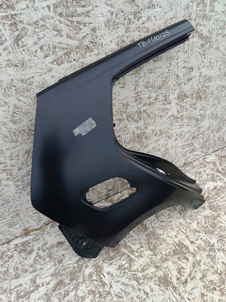 VOLKSAWGEN GOLF VII 7 HB 5D- BŁOTNIK POSZYCIE ĆWIARTKA PRAWY TYŁ 5G4809052A