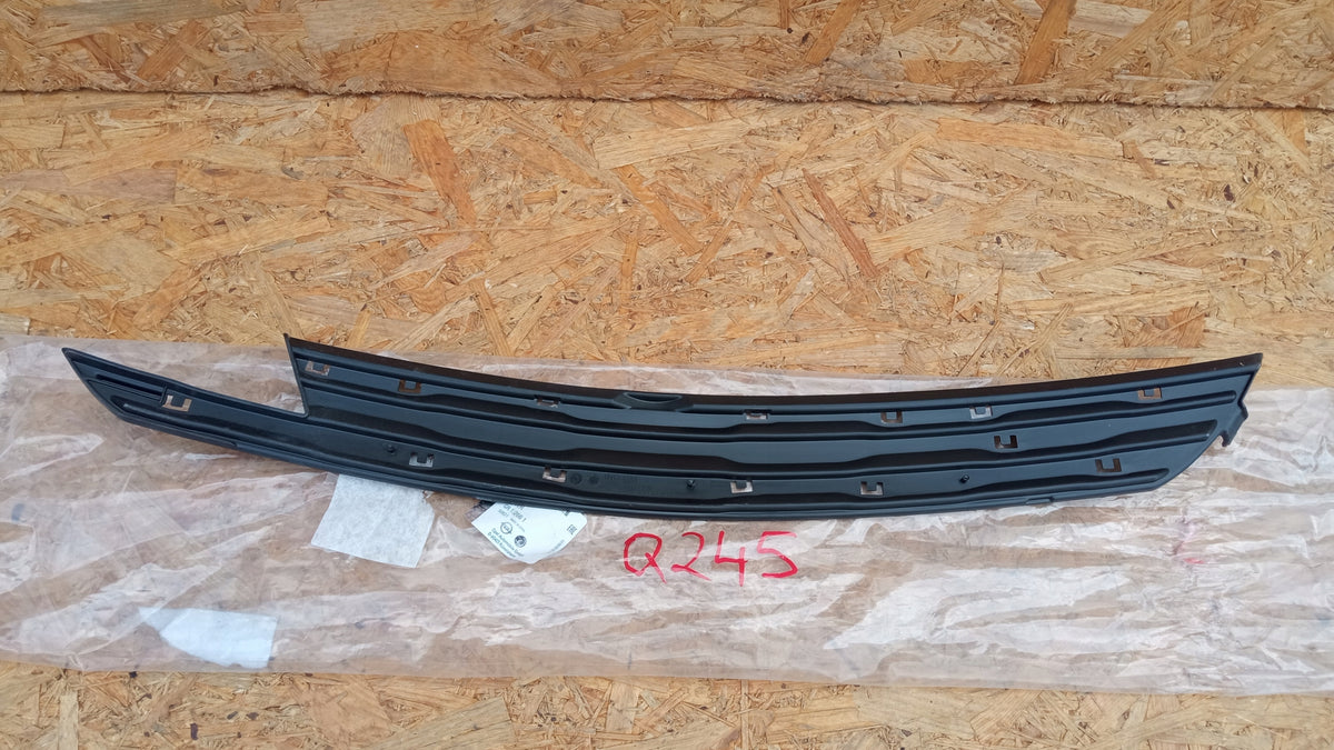 Opel Crossland X 17- Maskownica Cover Atrapy — photo 3 of 6