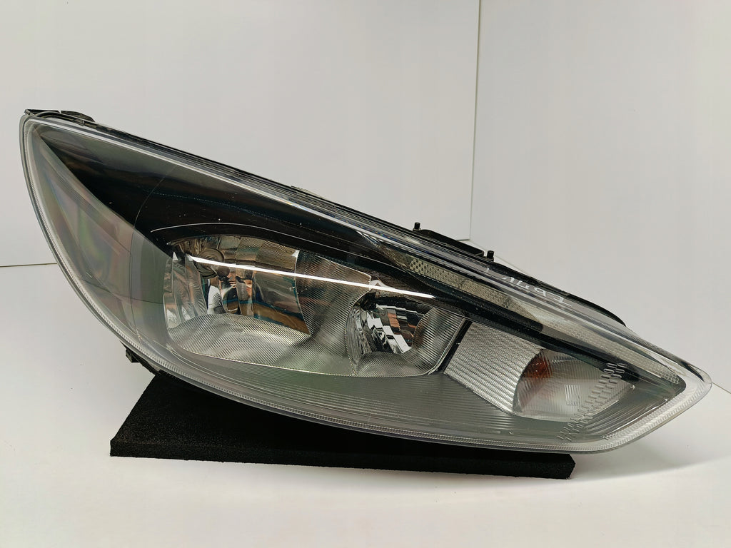 FORD FOCUS MK3 LIFT 14- LAMPA PRAWA PRZÓD PRZEDNIA H7+LED F1EB-13W029-AGB