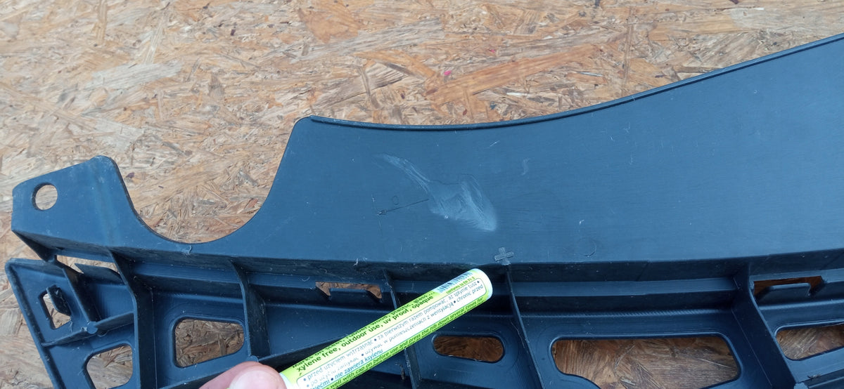 Renault Clio III Lift 09- Verstärkung Stossstange Halterahmen Grill 620364127R — Foto 12 von 13