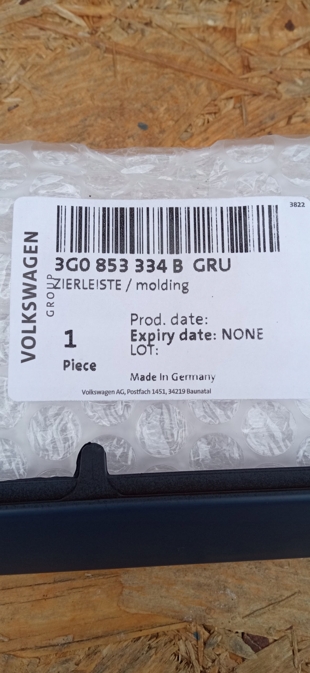 VW Passat B8 Listwa Dolna Drzwi Prawy Tył Nowa — zdjęcie 2 z 4