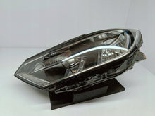 Załaduj zdjęcie do przeglądarki galerii, Volkswagen PASSAT B8 14- LAMPA LEWA PRZÓD PRZEDNIA ZWYKŁA H7 H9 3G1941005C
