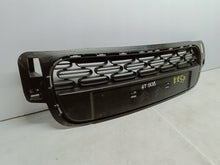 Laden Sie das Bild in den Galerie-Viewer, CITROEN C3 III 16- FRONTSCHÜRZE MITTLERER GITTER GRILL STOSSSTANGE VORNE 9812061877