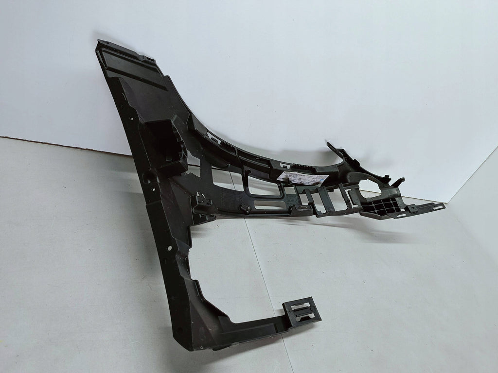 Mercedes-Benz C W205 14- ŚLIZG LEWY WSPORNIK ZDERZAKA PRZÓD A2058853465