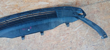 Załaduj zdjęcie do przeglądarki galerii, TOYOTA YARIS CROSS 20- DOKŁADKA KRATKA SPOILER ZDERZAKA PRZÓD 52129-0D080