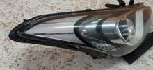 Load image into Gallery viewer, HYUNDAI I30 II 12- LAMPA REFLEKTOR PRAWY PRZÓD SOCZEWKA 92102-A6000 EU OE